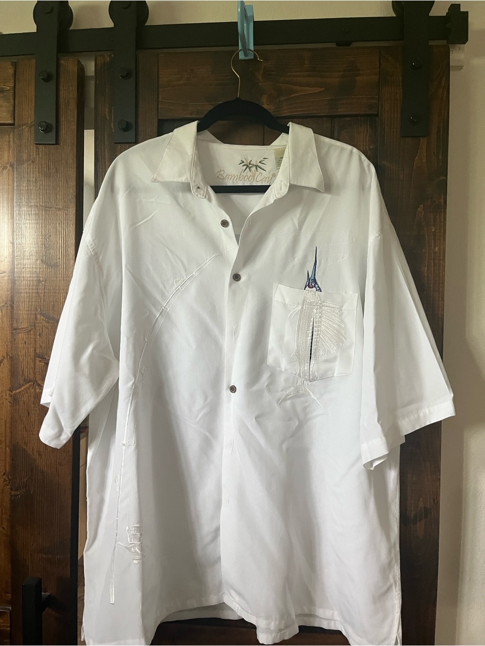 BAMBOO White Short-Sleeve Button Down Shirt with Pocket Embroidery